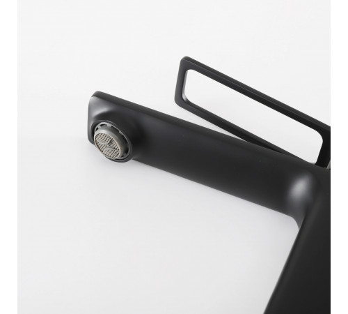 Смеситель GID для раковины Niagara L057-BM-K L057BMK черный матовый