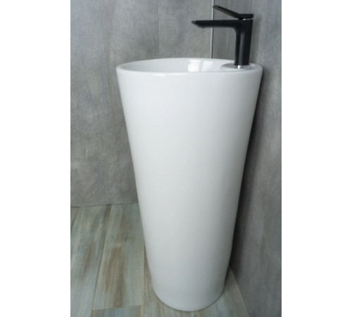 Раковина напольная Gid Nb131 81112 белая 40x40x84